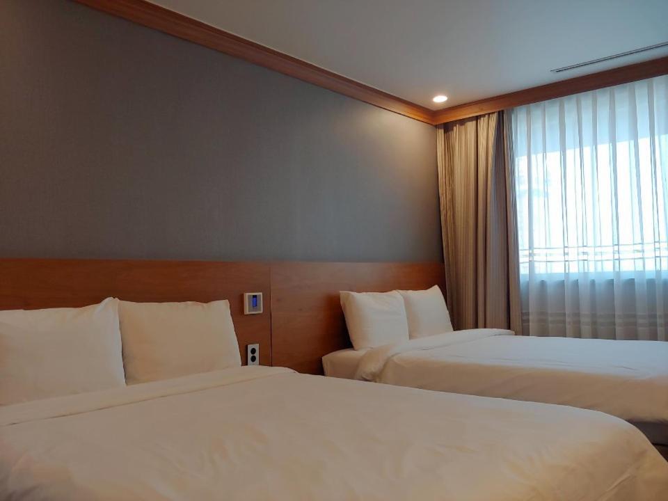 Dawn Beach Hotel Busan Exterior foto